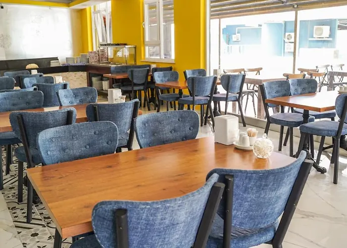 Grand Niki & 酒店 *